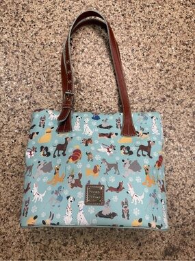 Lot of 2 Disney Dooney and Bourke Purses - Dogs and Disneyland/WDW